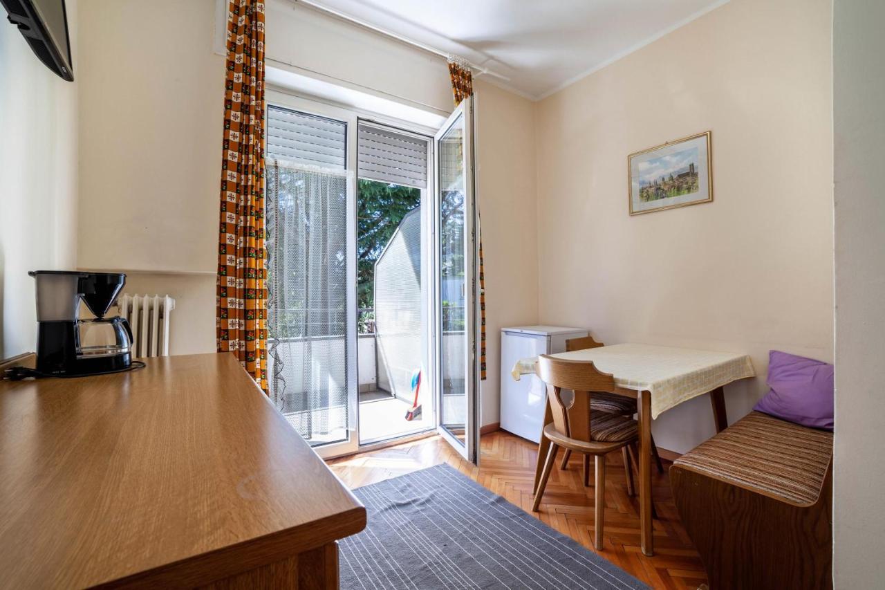 Residence Hubertus Apartment 2 Мерано Экстерьер фото